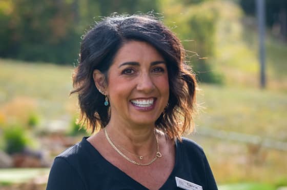 carrie_wide_headshot