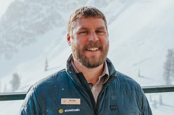 headshot_horizontal_andydagostino