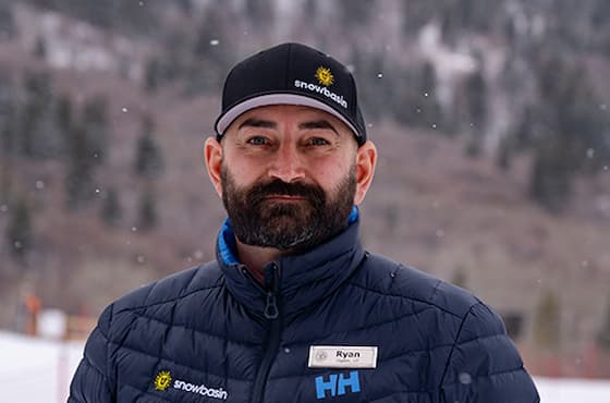 headshot_horizontal_ryanwoolsey