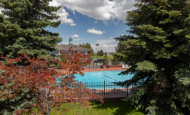 little_america_wyoming_pool