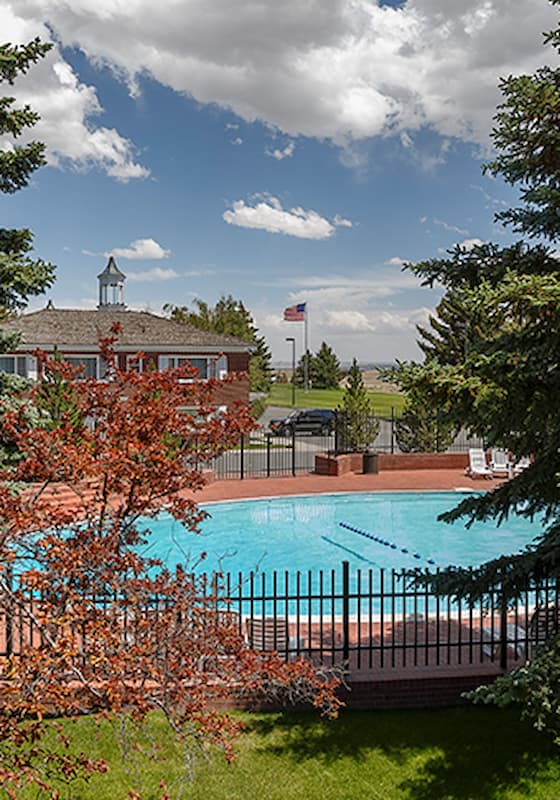 little_america_wyoming_pool