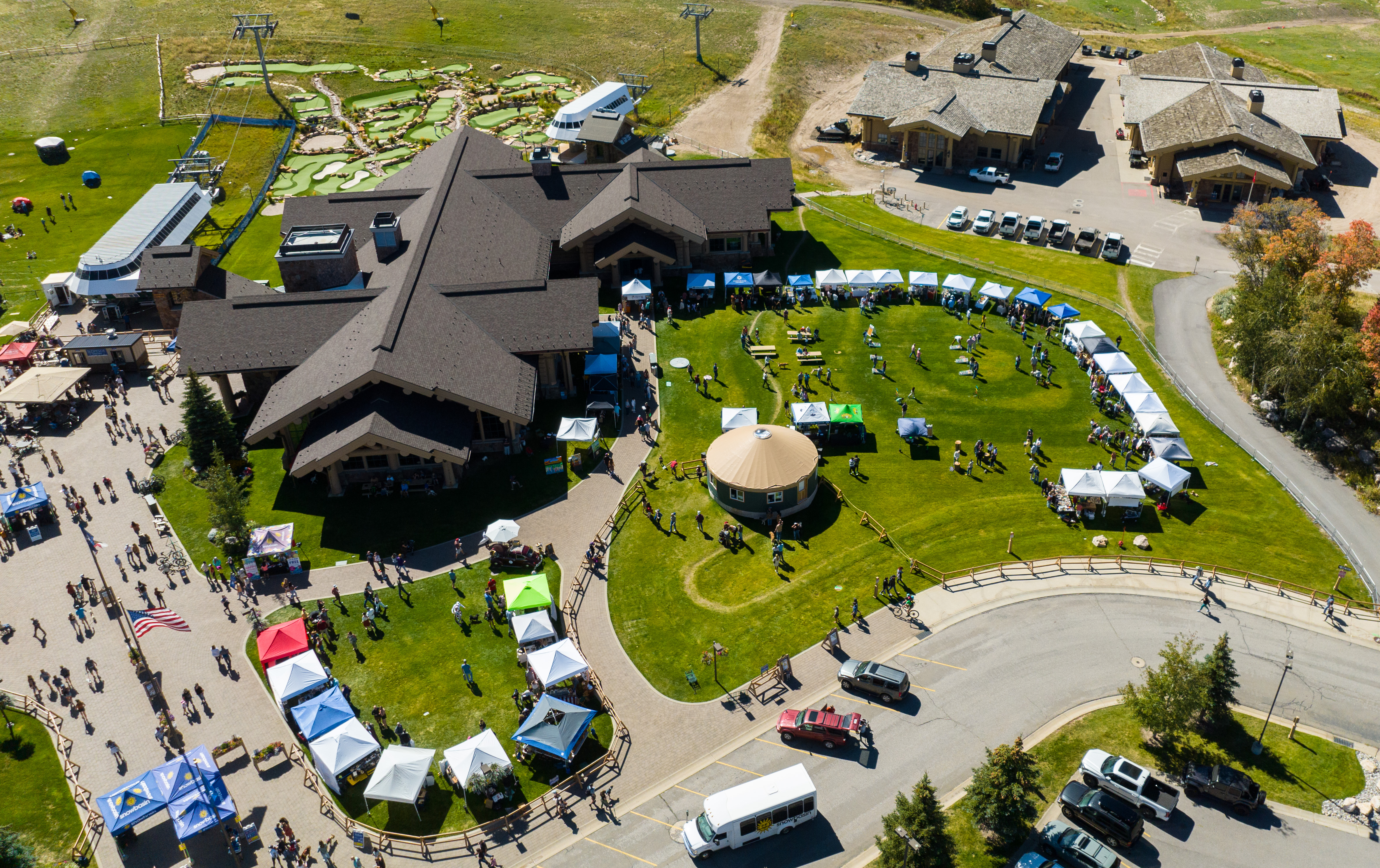 drone-snowwiesn-vendors