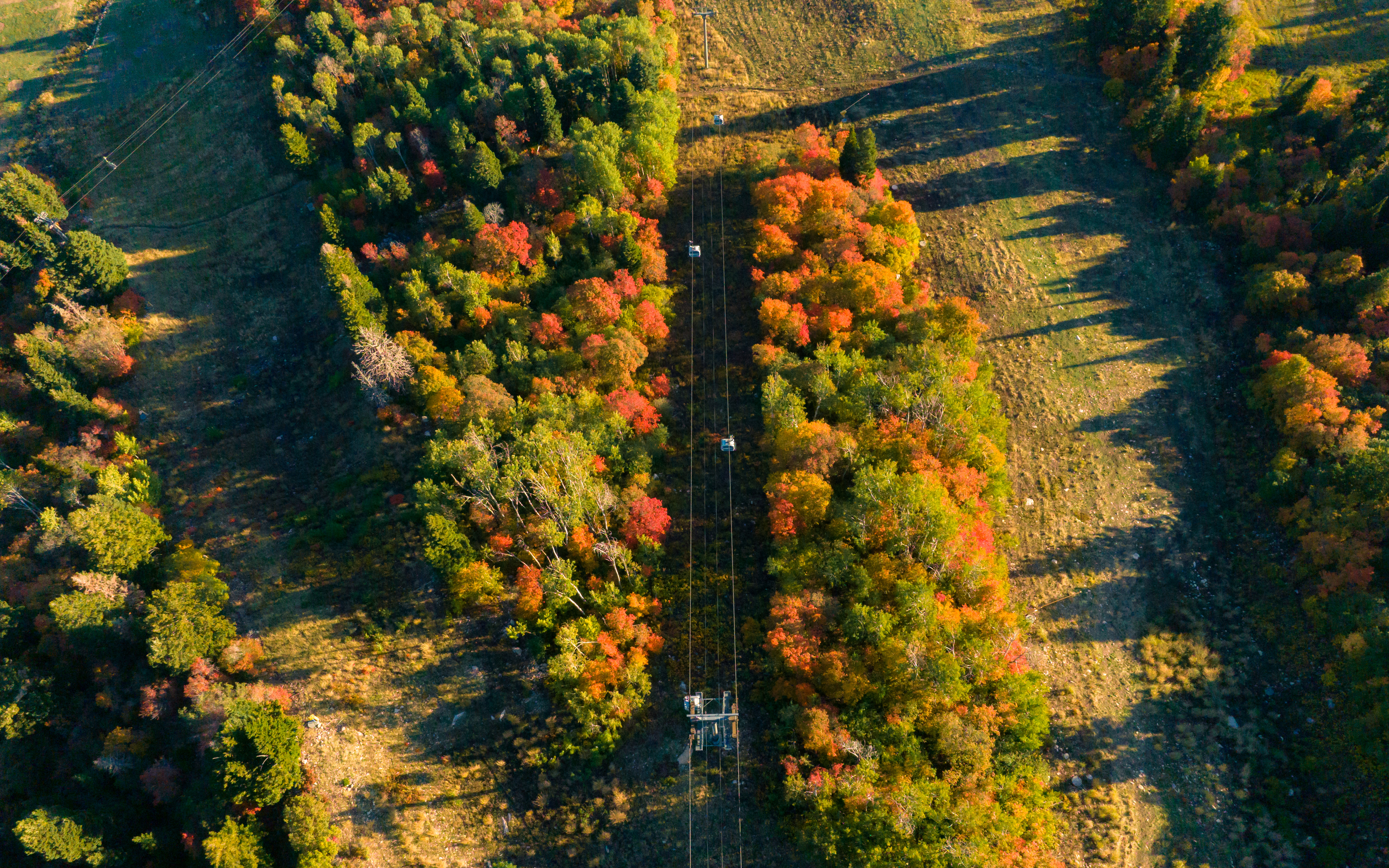 scenic-fall-drone-shot-lift