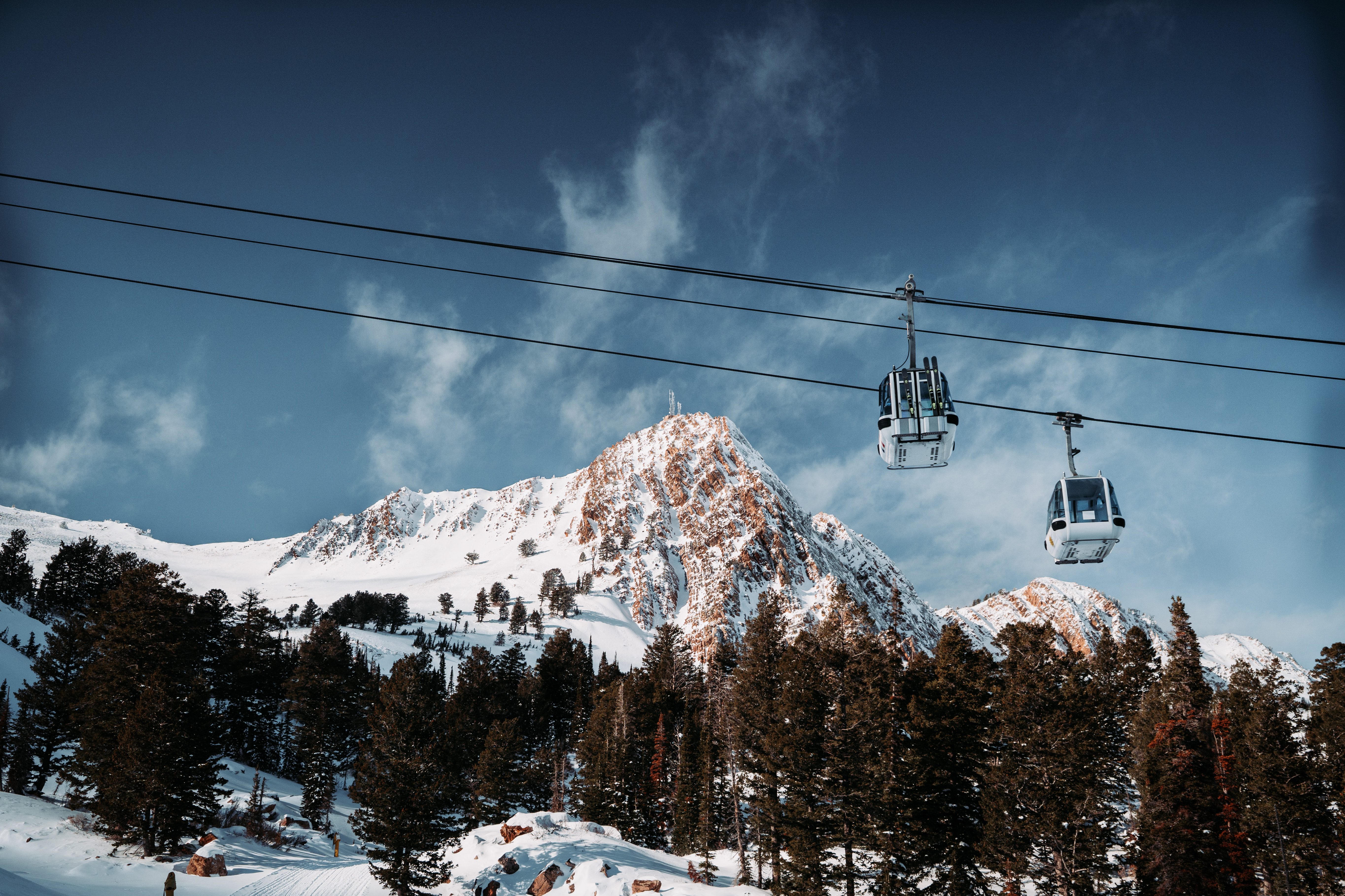 Mt-Ogden_Needles_Gondola_Winter
