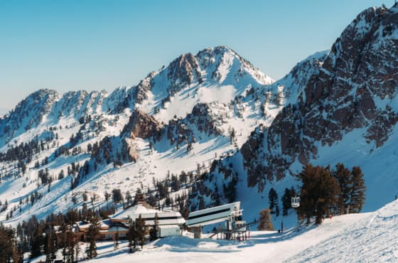 scenic-winter-looking-down-at-jp-terminal-lodge