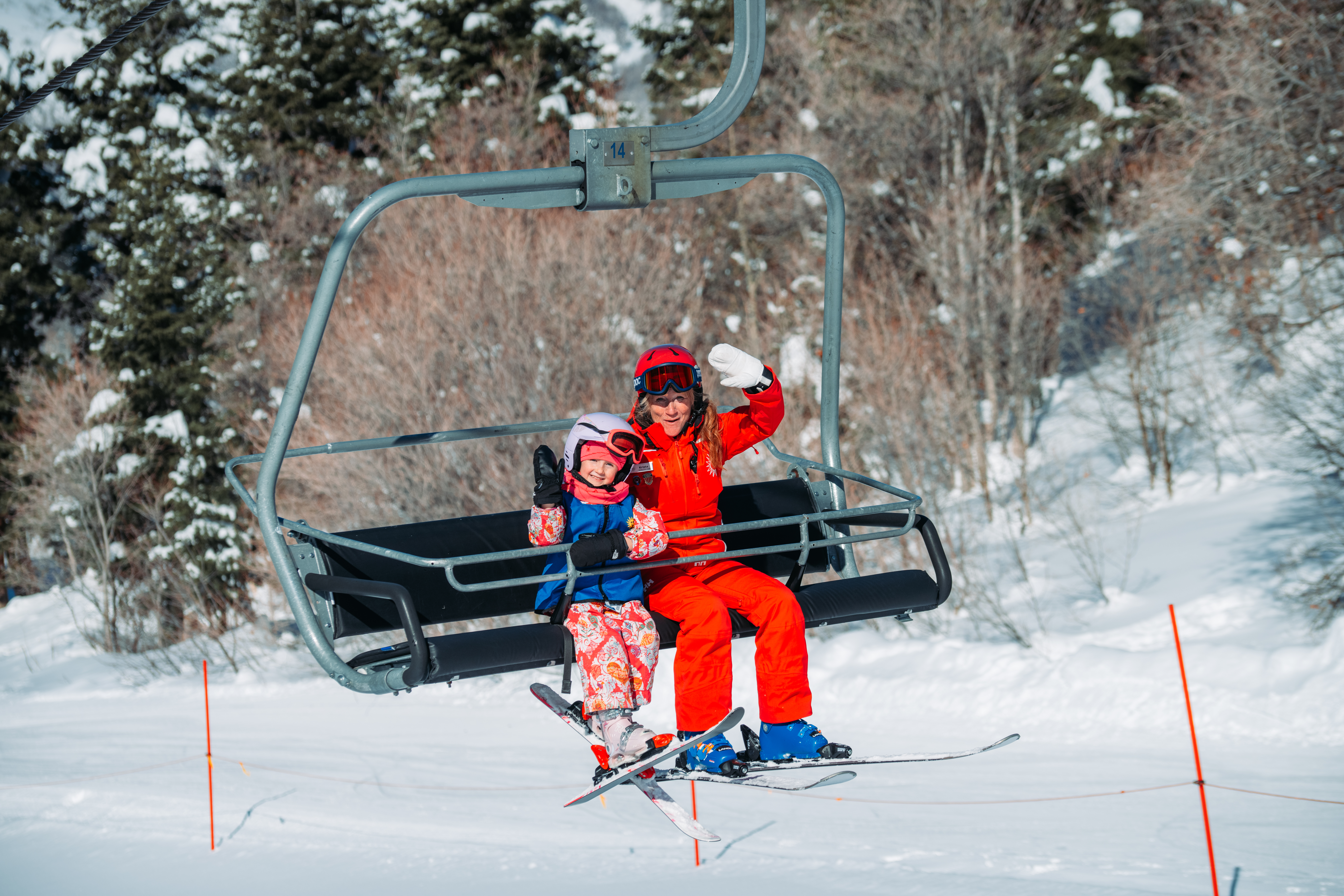 kids-lesson-chairlift