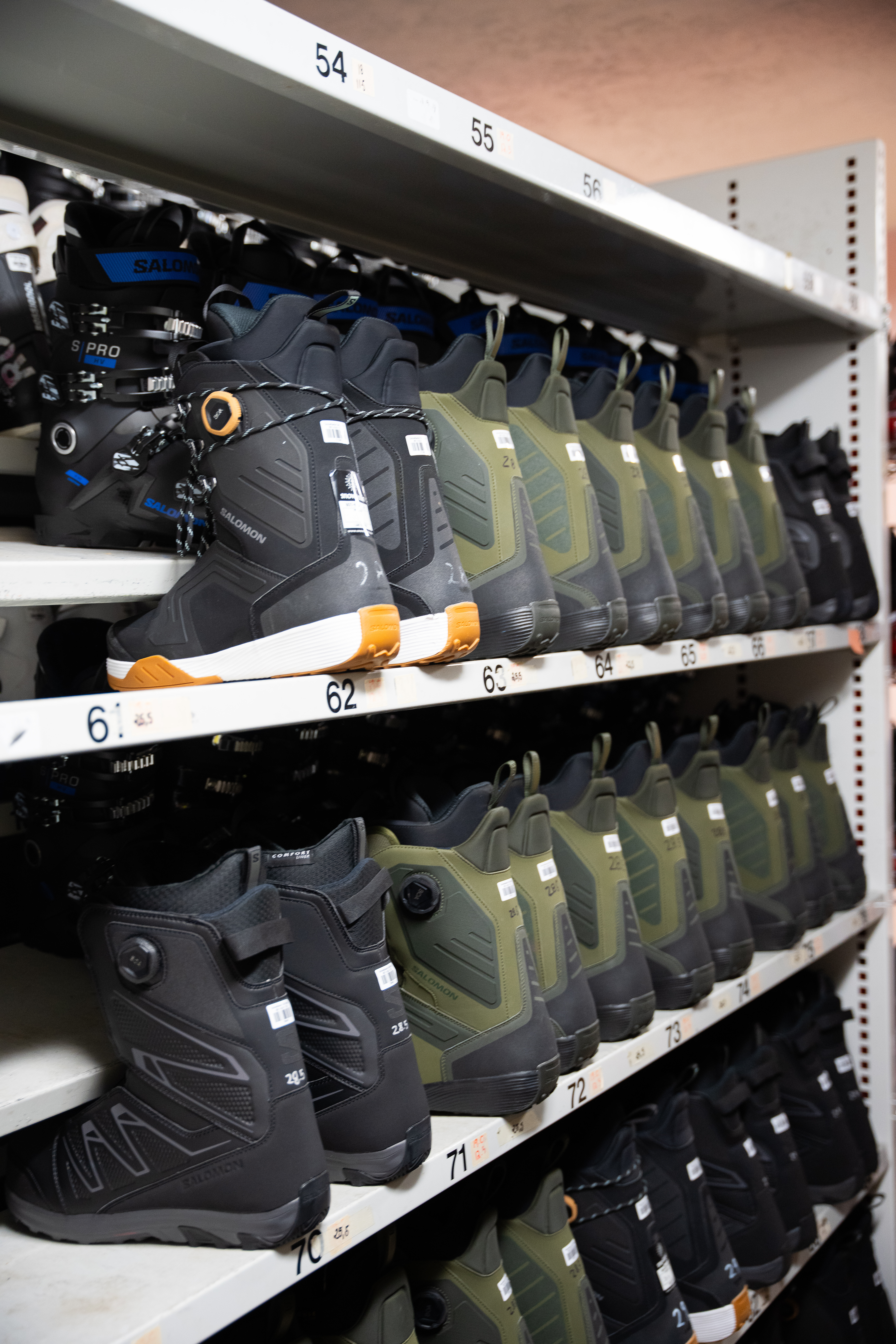 Rental-Snowboard-Boots