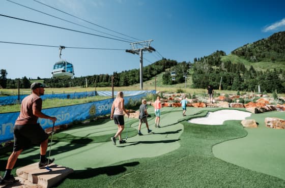 mini-golf