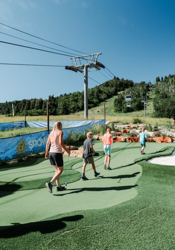 mini-golf