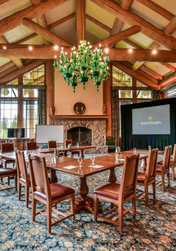 huntington-setup-in-earl-s-lodge