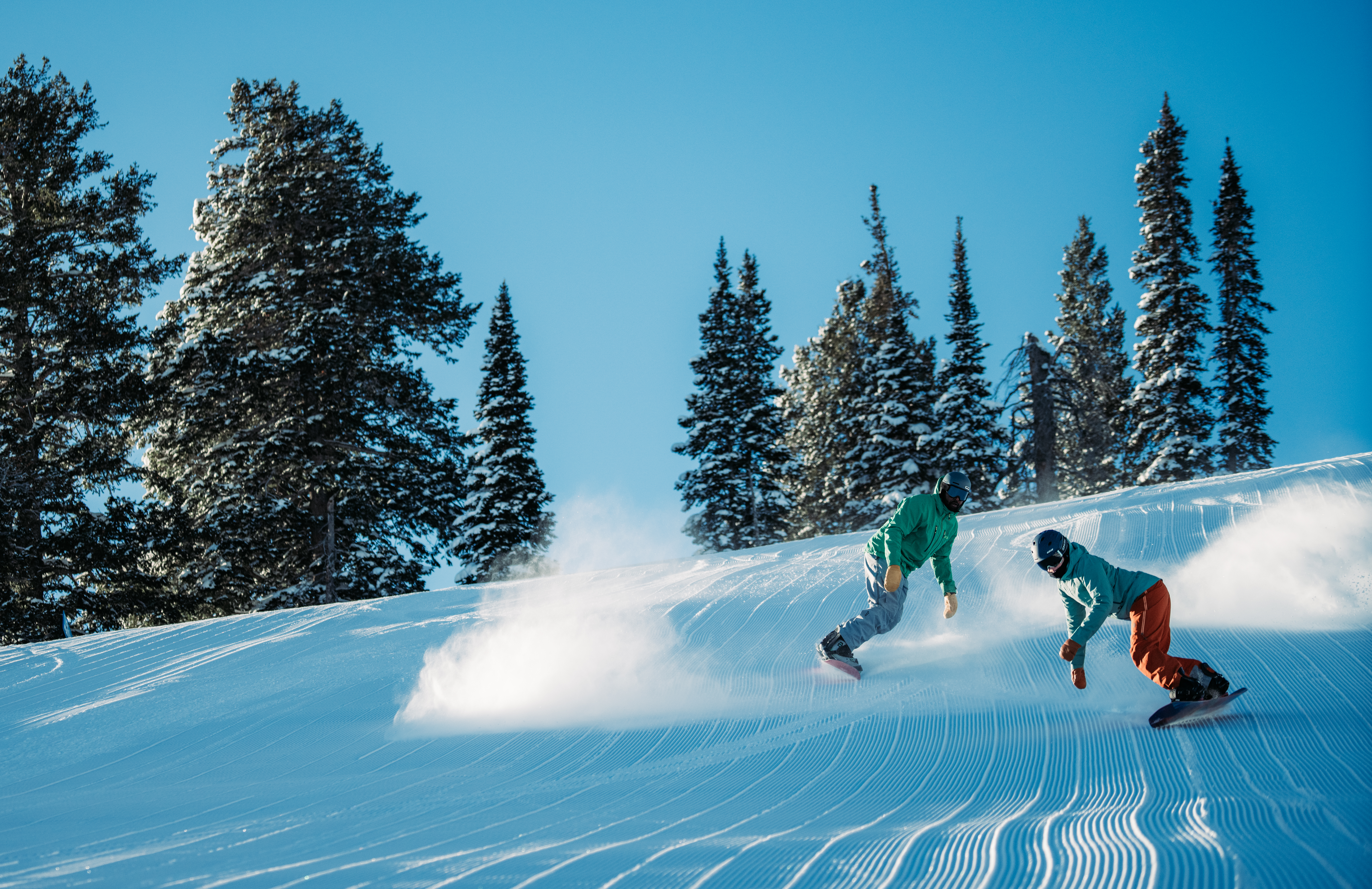 snowboarding_groomers_action