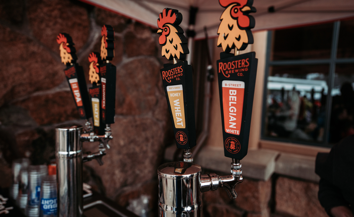 rooster-beer-taps